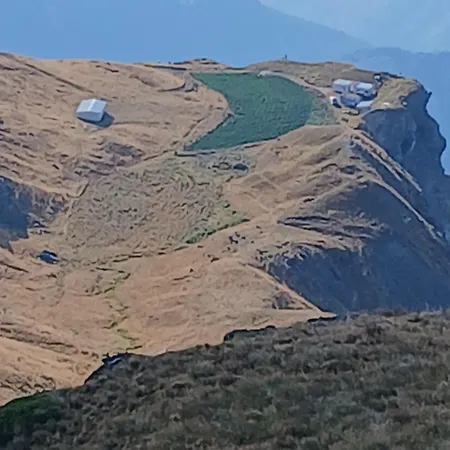 Bujtina Fishti بيت للعطل Cerjan